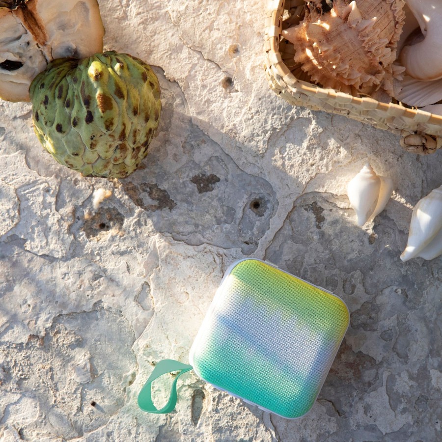 Beach Sunny Life | Travel Speaker